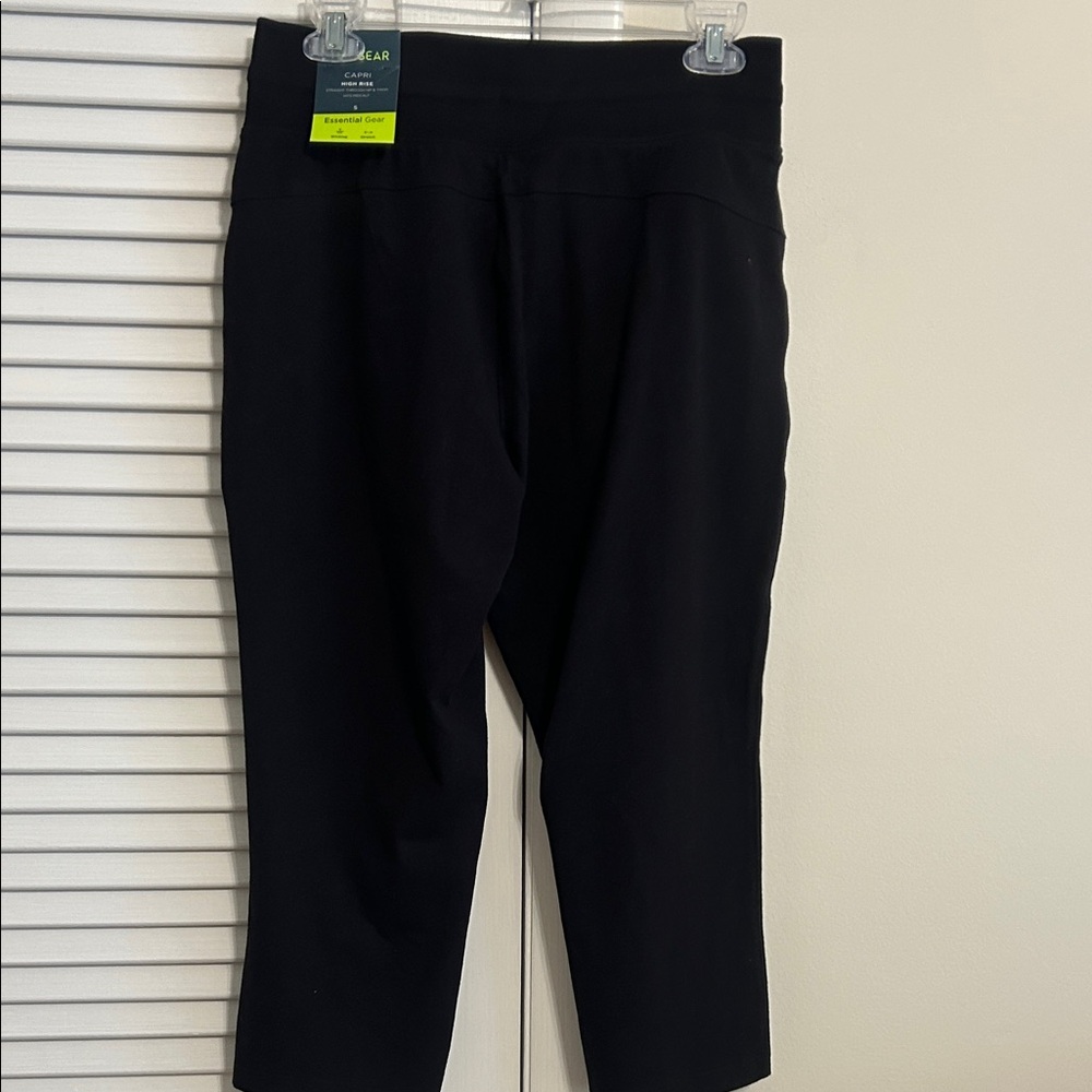 Tek Gear Black Capri Active Pants - Picture 3 of 6